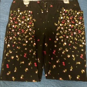 Old Navy pixies with flowers size 14